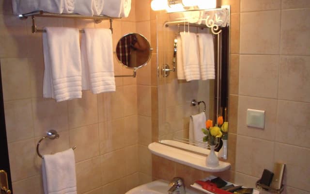 Durrat Al Eiman Hotel - photo 8