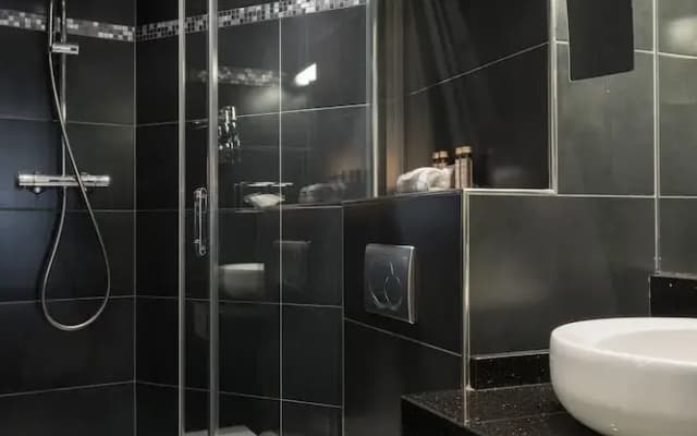 Neuilly Park Hotel - photo 9