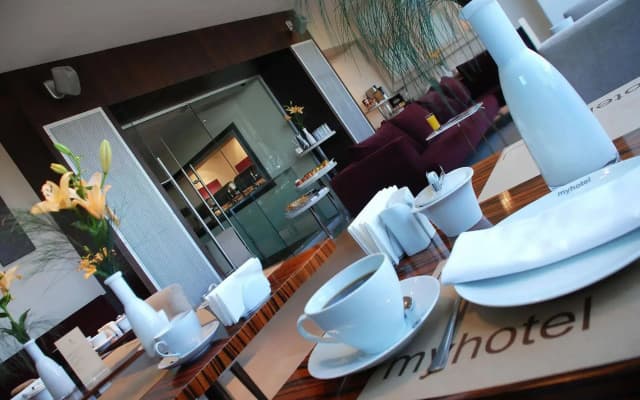 MY Hotel - photo 1