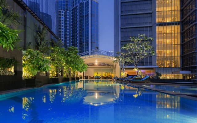 Oakwood Premier Cozmo Jakarta - photo 1