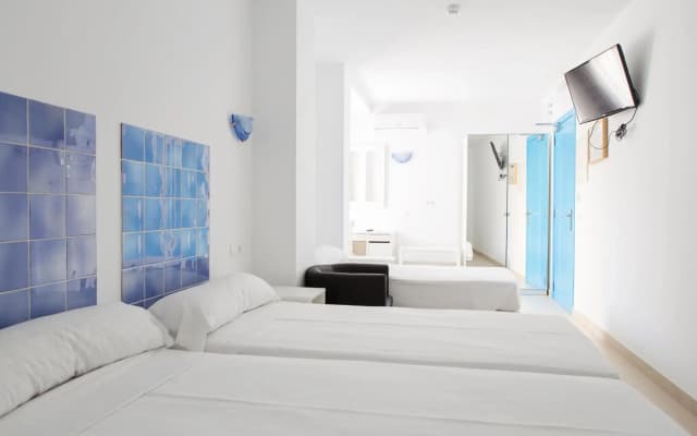 Hotel Regente - photo 1