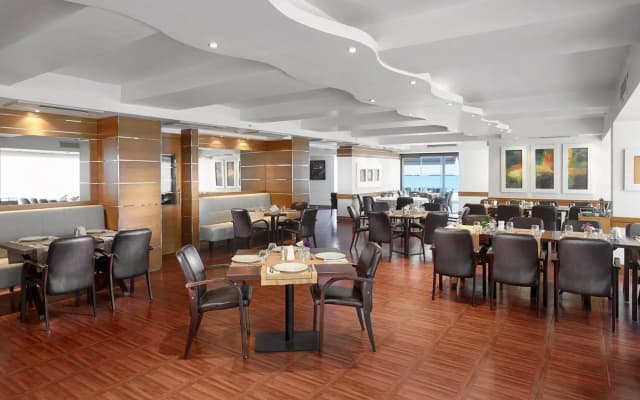 Kordon Hotel Pasaport - photo 2