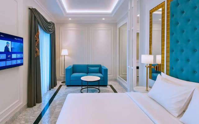 The Grantage Hotel & Sky Lounge - photo 1