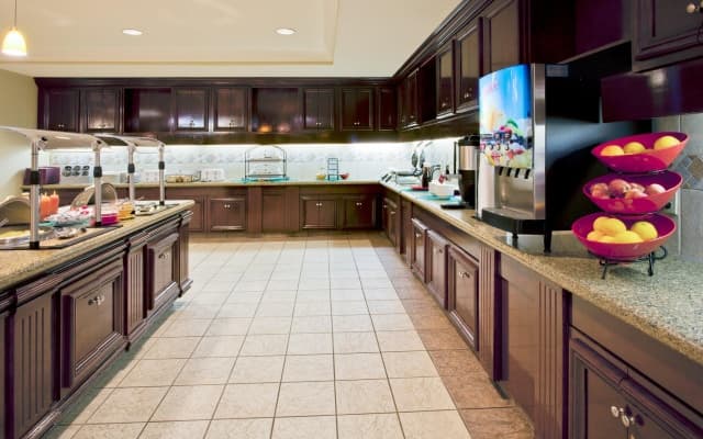 Staybridge Suites Orlando Airport South by IHG - photo 2