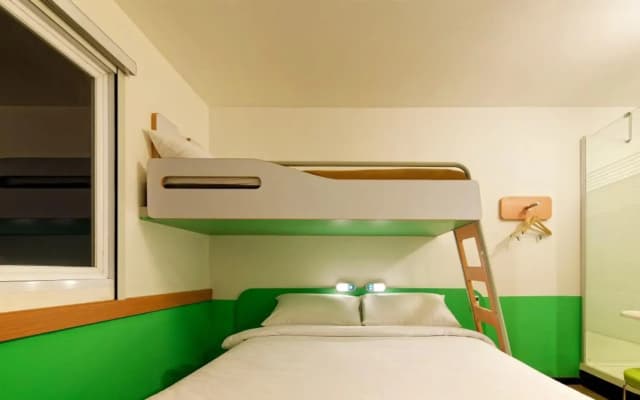 Hotel ibis budget Jakarta Airport - photo 7