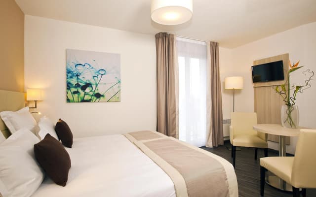Residhome Neuilly Bords de Marne - photo 1