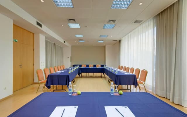 TRYP by Wyndham Porto Centro Hotel - photo 2
