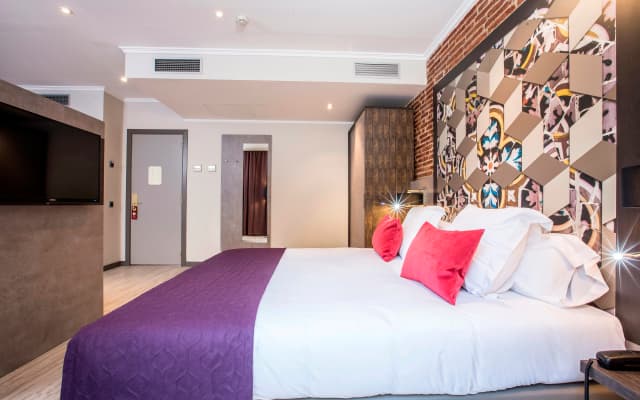 Leonardo Hotel Barcelona Las Ramblas - photo 2