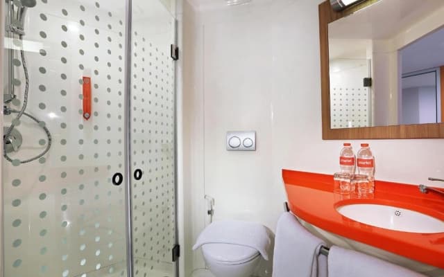 Starlet Hotel Serpong - photo 3