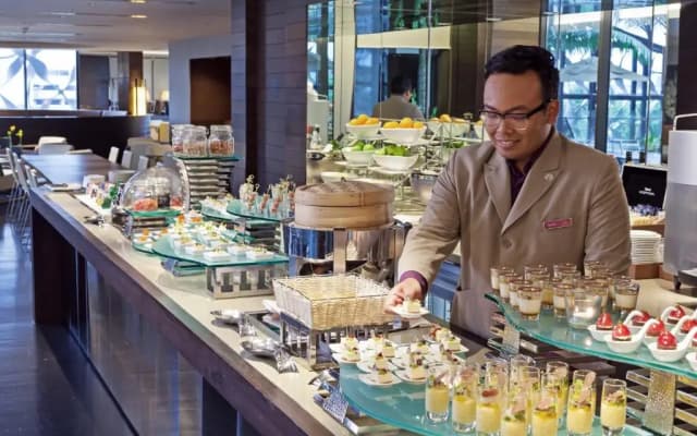 Crowne Plaza Changi Airport by IHG - photo 1