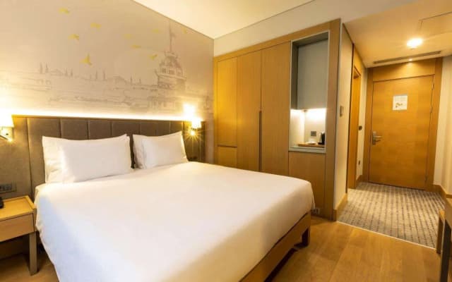 Radisson Hotel Istanbul Harbiye - photo 1