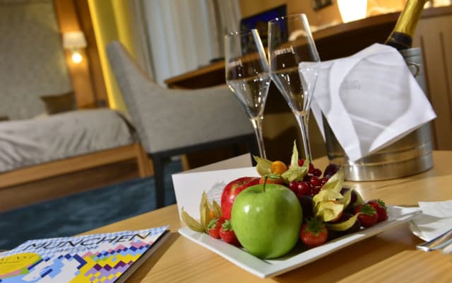 Hotel Torbrau - photo 1