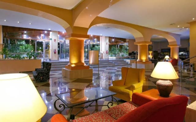 Ilunion Les Corts Spa Hotel - photo 1
