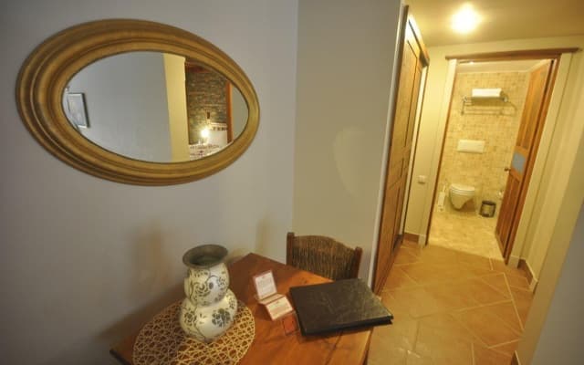 El Vino Hotel Suites - Special Class - photo 1