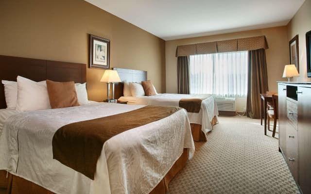 Best Western Plus Montezuma Inn & Suites - photo 1