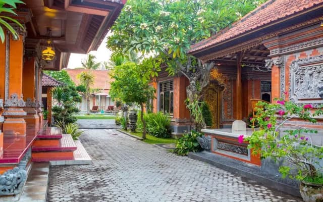 Kudesa Homestay - photo 2