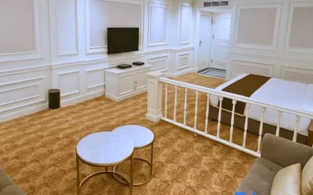 The Grantage Hotel & Sky Lounge - photo 14