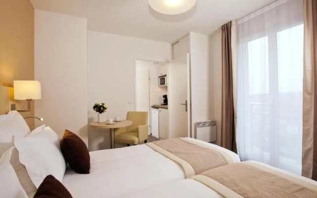 Residhome Neuilly Bords de Marne - photo 4