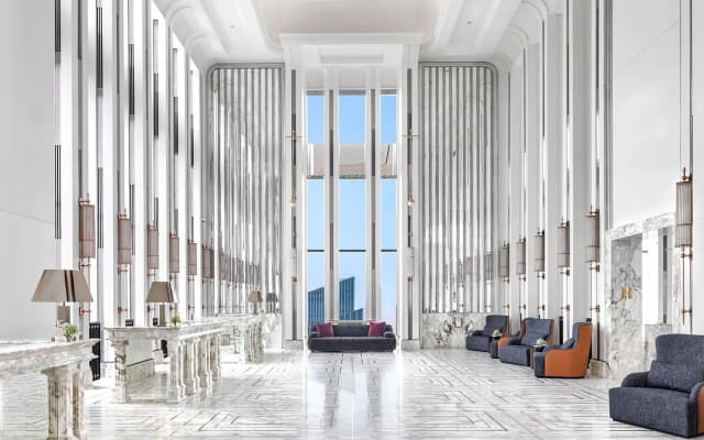 The Langham, Jakarta - photo 2