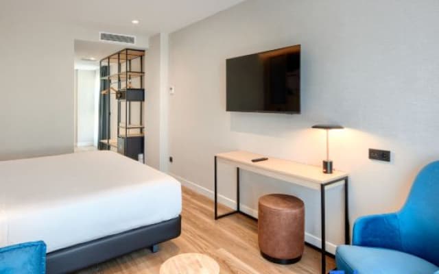 Sercotel Rosaleda Málaga - photo 1