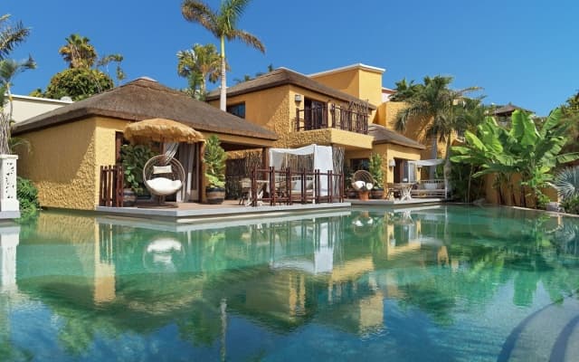 Royal River, Luxury Hotel - Adults Only - photo 2