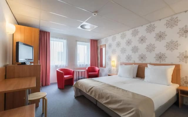 Rho Hotel - photo 1