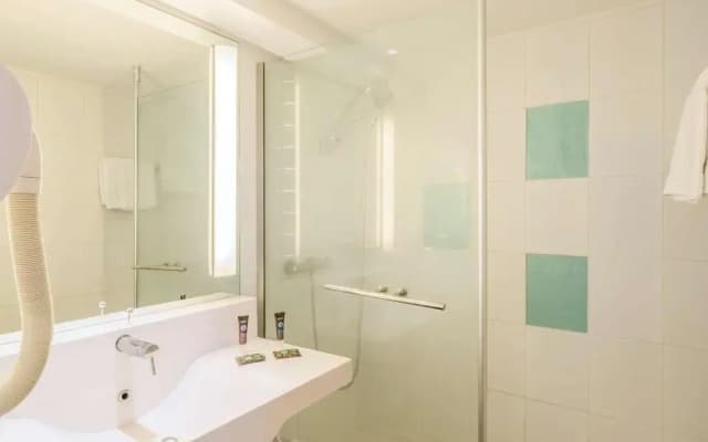 Novotel Paris Créteil Le Lac - photo 3