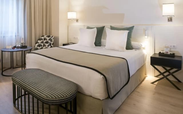 Molina Lario Hotel - photo 1