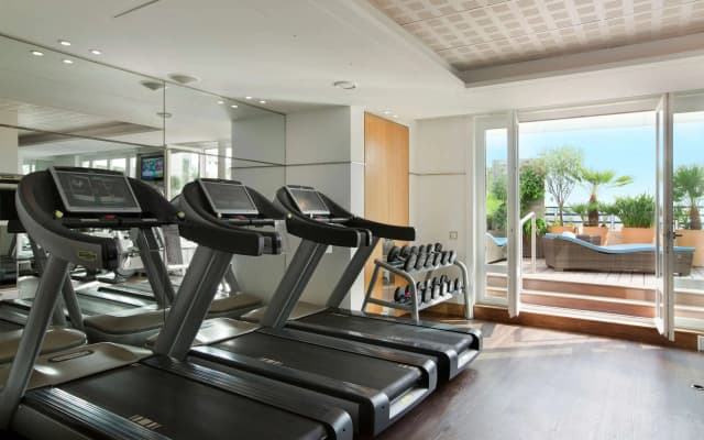Martinez Hotel - photo 2