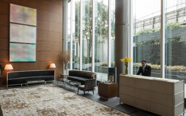Four Seasons Hotel Tokyo at Marunouchi - photo 1