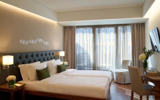 Titania Hotel - photo 1