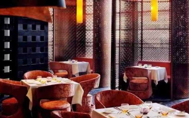 Southern Sun Abu Dhabi Hotel - photo 1