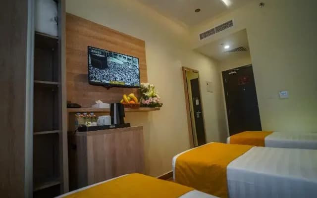 Worth Elite Hotel - photo 10
