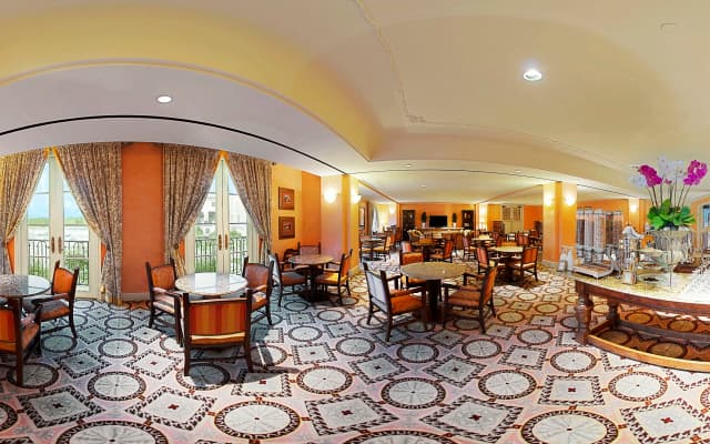 Universal’s Loews Portofino Bay Hotel - photo 4