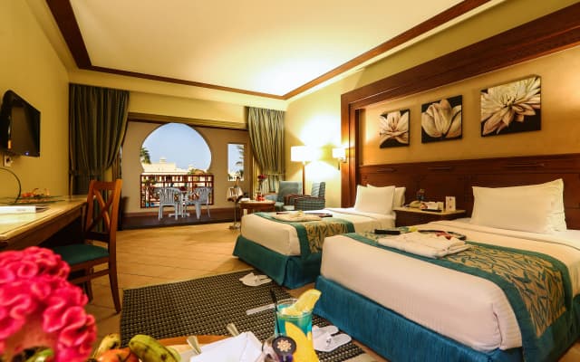 Charmillion Club Resort - photo 5