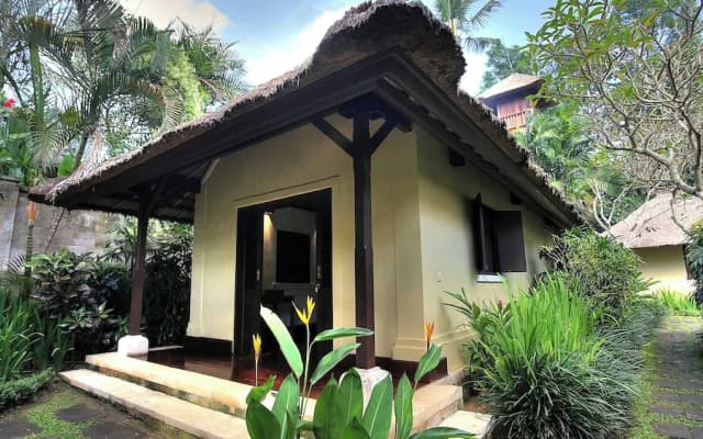 Villa Alamanda - photo 1