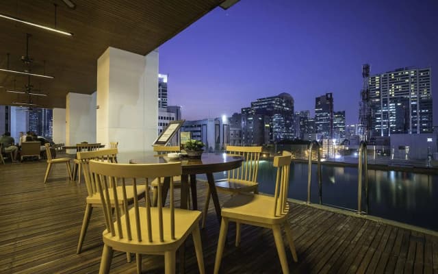 JS Luwansa Hotel and Convention Center - photo 1