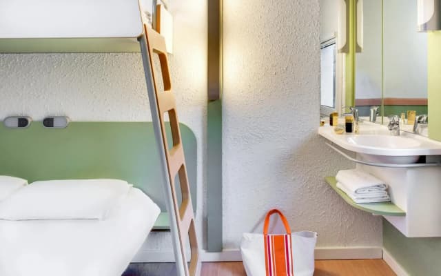 ibis budget Courbevoie Paris la Defense 1 - photo 3