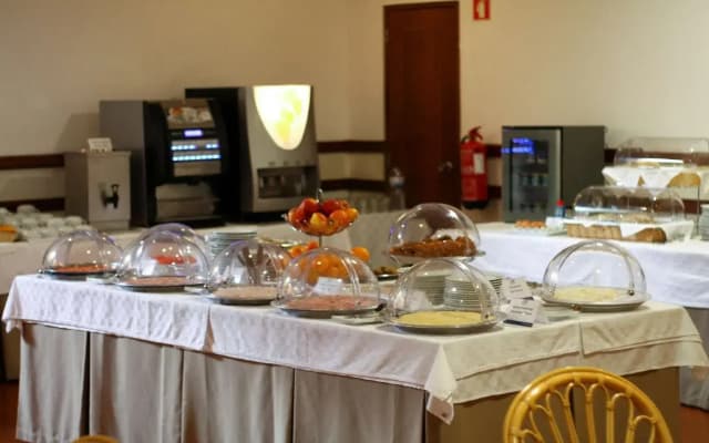 Best Western Hotel Dom Bernardo - photo 2
