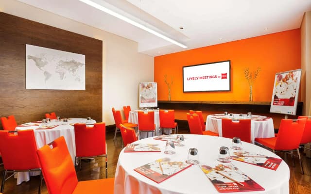 Hotel ibis Al Rigga - photo 1