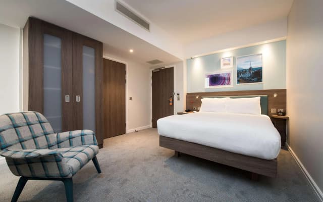 Hampton by Hilton Edinburgh West End - photo 2