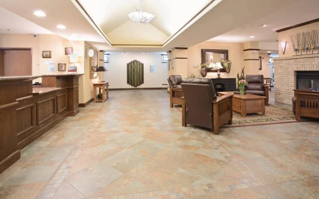 Holiday Inn Express Hotel & Suites Las Vegas by IHG - photo 2