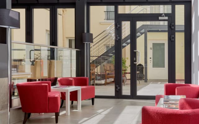 Best Western Seine West Hotel - photo 2