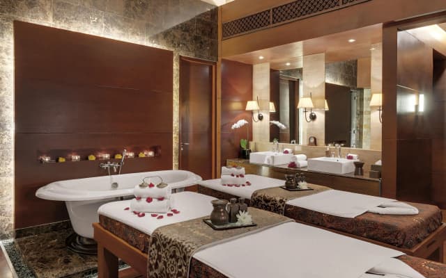 Hotel Indonesia Kempinski Jakarta - photo 3