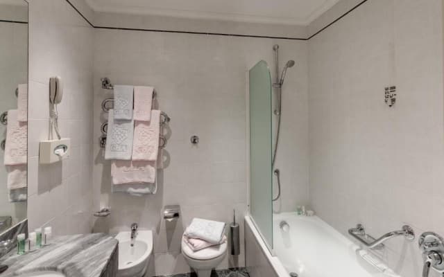 Grand Hotel Adriatico - photo 11