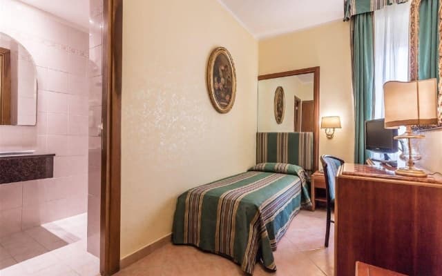 Raeli Hotel Noto - photo 2