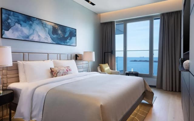 JW Marriott Hotel Istanbul Marmara Sea - photo 2