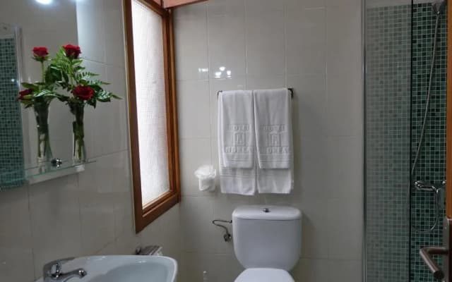 Hotel Andrea's - photo 4