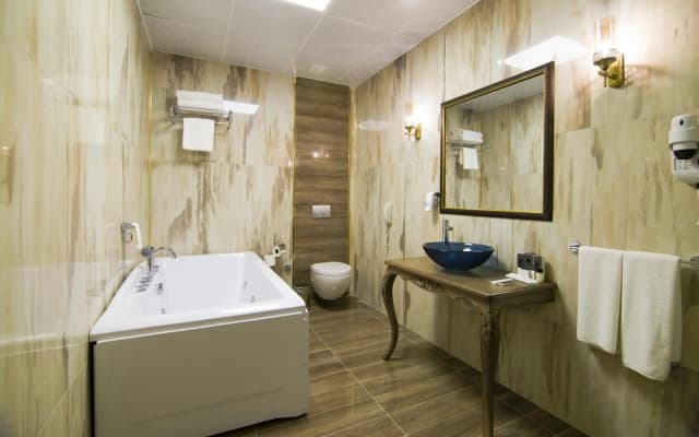 Svalinn Hotel - photo 3