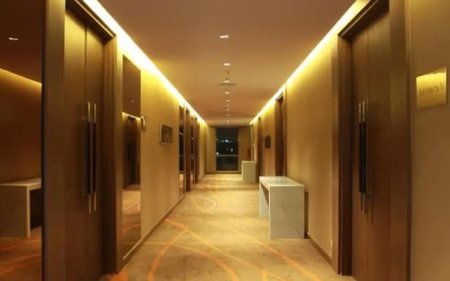 Soll Marina Hotel Serpong - photo 5